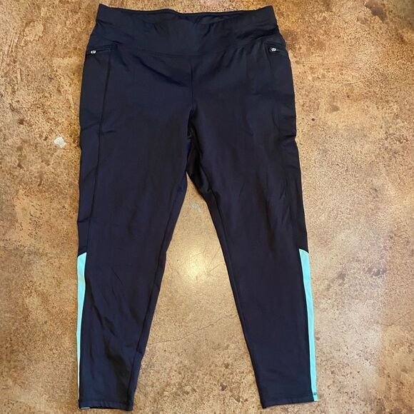 Livi Active by Lane‎ Bryant high waist black and turquoise 7/8 leggings - Picture 1 of 6